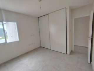 Foto 16 de ALQUILER DUPLEX DOCTA URBANIZACION INTELIGENTE