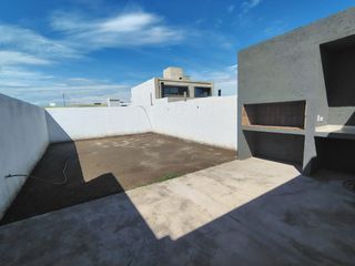 Foto 10 de ALQUILER DUPLEX DOCTA URBANIZACION INTELIGENTE