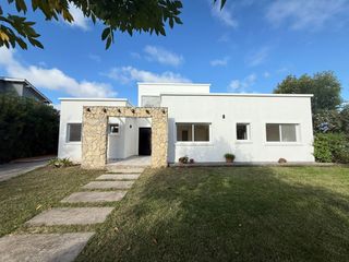 Foto 1 de ALQUILA CASA BARRIO SAN AGUSTIN