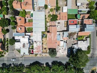 Foto 21 de VENTA CASA 5 DORMITORIOS /LOTE APTO COMERCIAL, NQN