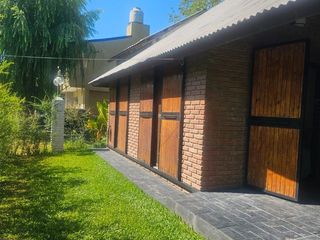 Foto 1 de VENTA  CASA PLANTA BAJA COUNTRY RODAS- ESCOBAR