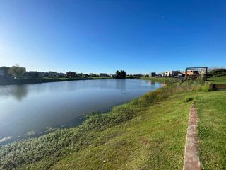 Foto 32 de CASA ESTILO MEDITERRANEO, HERMOSAS VISTAS AL LAGO