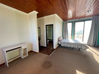Foto 19 de CASA ESTILO MEDITERRANEO, HERMOSAS VISTAS AL LAGO