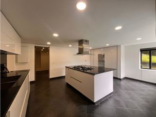 Foto 12 de Apartamento en Venta en Bogotá, Gratamira