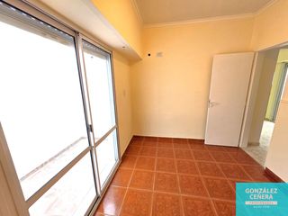 Foto 7 de Departamento en alquiler de 2 dormitorios en Centro Sudeste