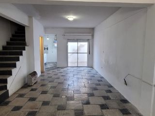 Foto 2 de Duplex en alquiler en San Antonio de Padua Norte
