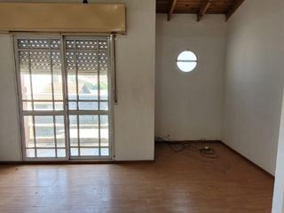 Foto 12 de Duplex en alquiler en San Antonio de Padua Norte