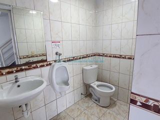 Foto 10 de Locales Comerciales Alquiler AV. Guzman Blanco - Piso 1 - LIMA CERCADO