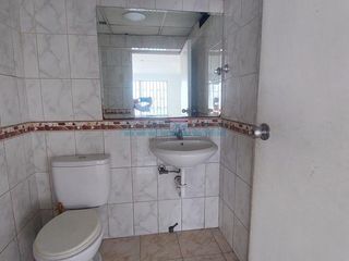 Foto 18 de Locales Comerciales Alquiler AV. Guzman Blanco - Piso 1 - LIMA CERCADO
