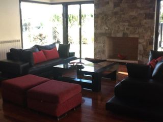 Foto 29 de Casa en alquiler - 4 Dormitorios 6 Baños - Cocheras - 1.224Mts2 - Godoy Cruz