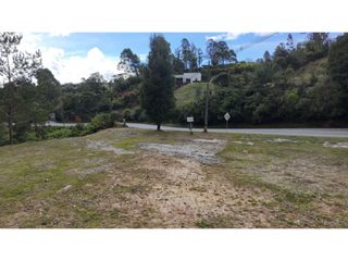 Foto 1 de Venta de Lote Comercial Sobre Carretera Las Palmas Vía Principal