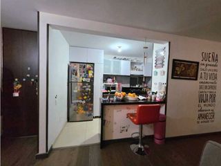 Foto 3 de SE VENDE APARTAMENTO EN GRAN GRANADA - ENGATIVA