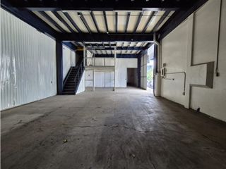 Foto 17 de COMPLEJO DE BODEGAS 9.616 m² EN ALQUILER – GUAYAQUIL – VA DAULE
