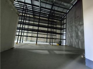 Foto 19 de COMPLEJO DE BODEGAS 9.616 m² EN ALQUILER – GUAYAQUIL – VA DAULE
