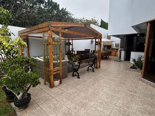 Foto 1 de CASA EN ENCANTADA DE VILLA- 2 PISOS - 4 DORM -AMPLIO JARDIN