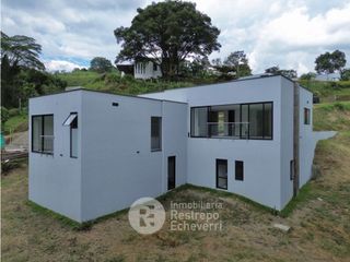 Foto 1 de Casa en conjunto para estrenar en arriendo, El Rosario, Manizales