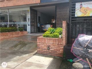 Foto 15 de Venta Consultorio Kra 16 con Calle 80 Country Bogota.
