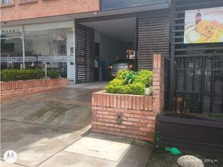 Foto 18 de Venta Consultorio Kra 16 con Calle 80 Country Bogota.