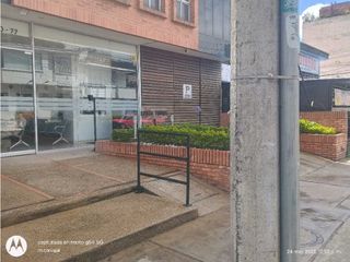 Foto 16 de Venta Consultorio Kra 16 con Calle 80 Country Bogota.