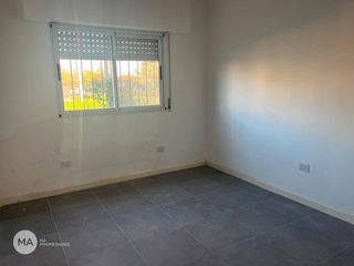 Foto 21 de Casa 3 Dormitorios con amenities y Gas - Bouchard 300 - Funes | Alquiler