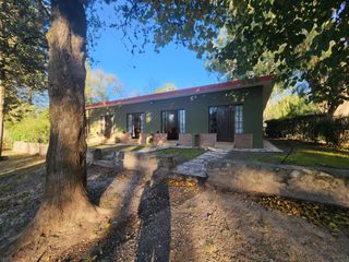 Foto 2 de VENTA COMPLEJO DE DEPARTAMENTOS CON AMPLIO PARQUE Y ASADORES  A METROS DEL RIO  EN SANTA ROSA DE CALAMUCHITA