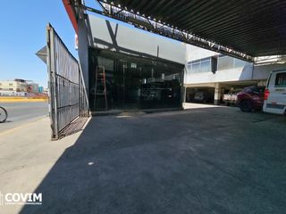 Foto 3 de Casa y Local en Venta en Av. Venezuela