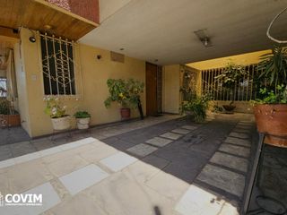 Foto 17 de Casa y Local en Venta en Av. Venezuela