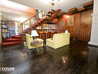 Foto 4 de Casa y Local en Venta en Av. Venezuela
