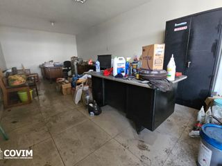 Foto 7 de Casa y Local en Venta en Av. Venezuela