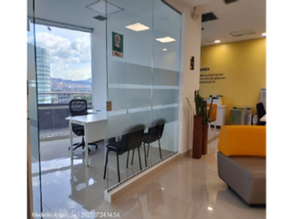 Foto 4 de SE  VENDE OFICINA EN EL POBLADO