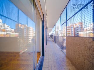 Foto 5 de Departamento 4 ambientes frente balcón corrido cocina comedor diario Lavadero