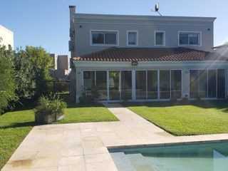 Foto 39 de Venta Casa c/Renta en San Francisco Villanueva Tigre