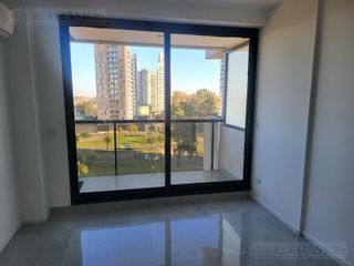 Foto 12 de DTO 2  amb a ESTRENAR. BRICKELL TIGRE