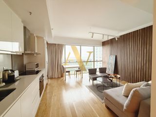 Foto 1 de Residencia  en  Puerto Madero