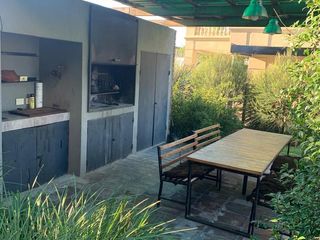 Foto 20 de Casa amoblada en alquiler, barrio San Benito, lote al río