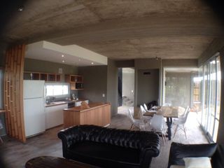 Foto 18 de Casa amoblada en alquiler, barrio San Benito, lote al río