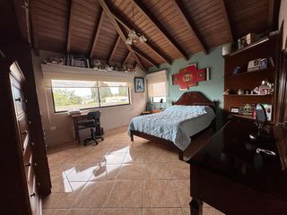 Foto 24 de Excelente casa esquinera Tumbaco, 350 mtrs implantada terreno 1000 mtrs