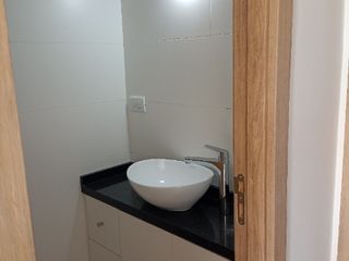 Foto 25 de Departamento en venta en Quilmes Este