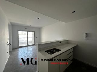 Foto 2 de Departamento en venta, 2 ambientes - Canning Center