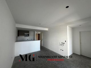 Foto 5 de Departamento en venta, 2 ambientes - Canning Center