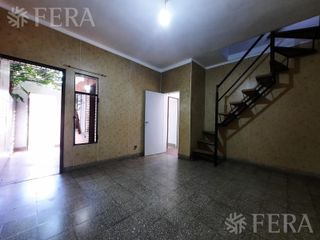 Foto 8 de Venta de PH 4 ambientes con patio en Don Bosco