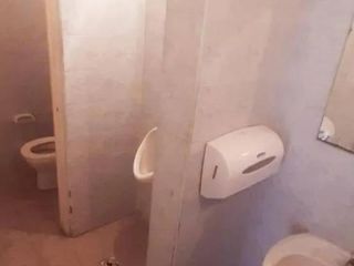 Foto 12 de Casa en alquiler - 8 Dormitorios 6 Baños - 257Mts2 - Mar del Plata