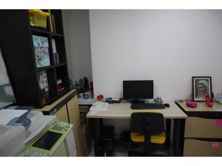 Foto 8 de Consultorio Venta Centro empresarial Nou