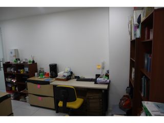 Foto 11 de Consultorio Venta Centro empresarial Nou