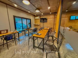 Foto 1 de Alquiler comercial- Casa estilo Worshop