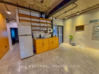Foto 3 de Alquiler comercial- Casa estilo Worshop