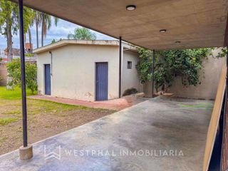Foto 21 de Alquiler comercial- Casa estilo Worshop