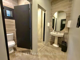Foto 10 de Alquiler comercial- Casa estilo Worshop