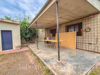 Foto 20 de Alquiler comercial- Casa estilo Worshop