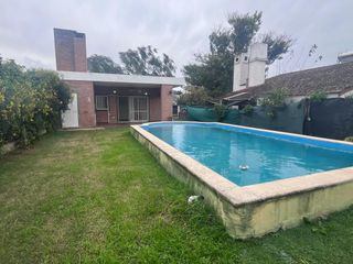 Foto 10 de Casa en alquiler permanente en Funes